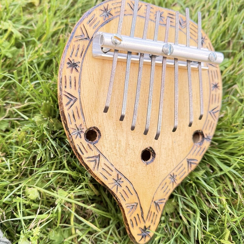 Handcrafted 9-Key Gourd Kalimba - Folk Art Thumb Piano Mbira - Picture 7 of 8